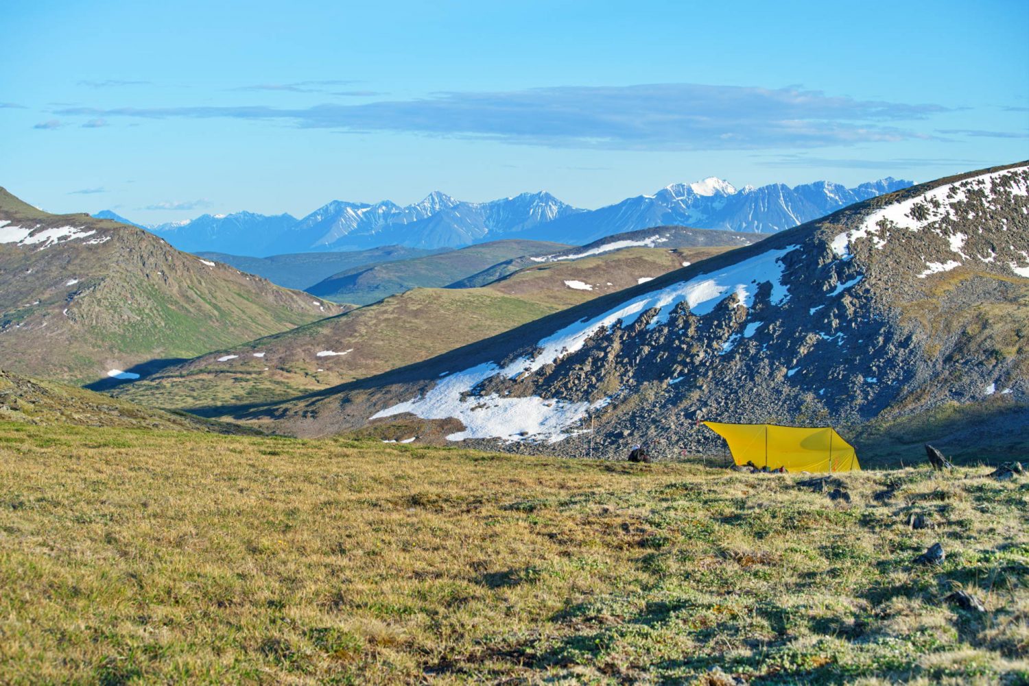 ruby-range-yukon-camp-view-kluane